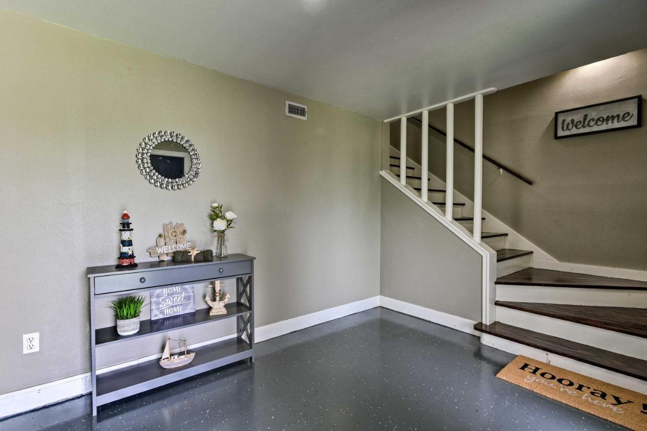 Spacious And Modern Family Duplex In Galveston! Экстерьер фото