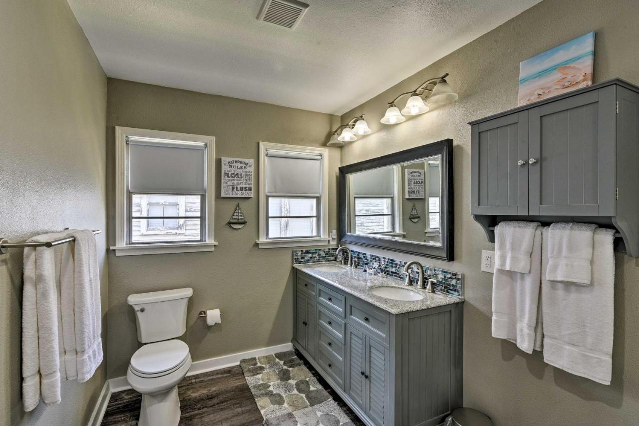 Spacious And Modern Family Duplex In Galveston! Экстерьер фото